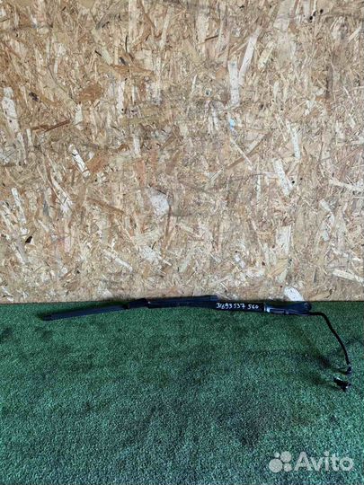 Поводок стеклоочистителя левый Volvo S60 2019+