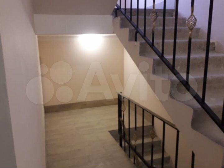 2-к. квартира, 62 м², 2/3 эт.