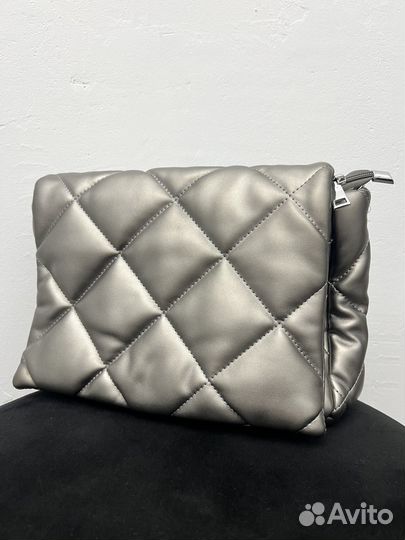 Сумка дутая серебристая металлизированная