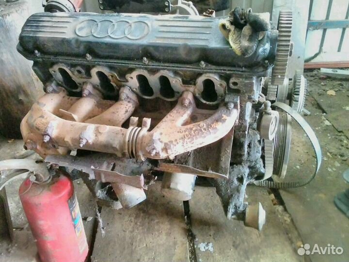 Двигатель 2.3