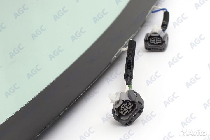 AGC toyota camry 2014-2018 стекло ветровое зеленое/зеленая полоса + шумоизоляция -С полным обогревом