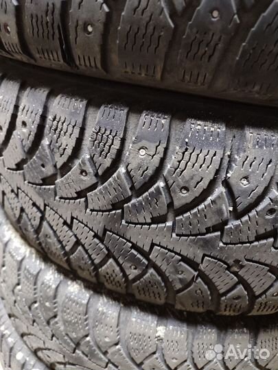 Nokian Tyres Hakkapeliitta 4 185/65 R15