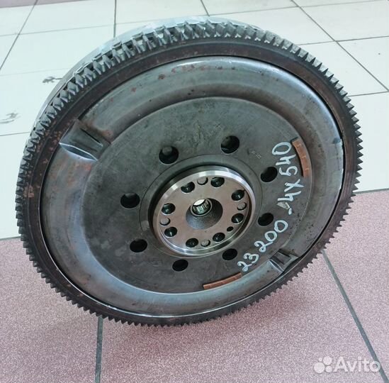 Маховик 2-х массовый Hyundai Terracan J3 2.9