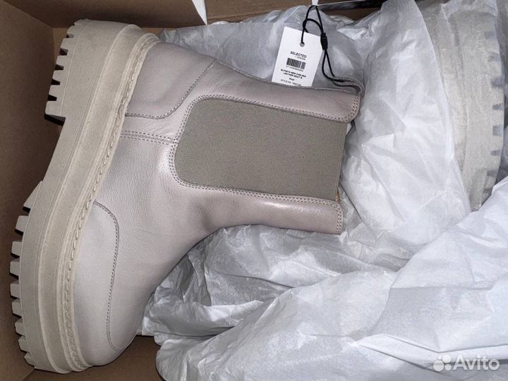 Челси женские Selected