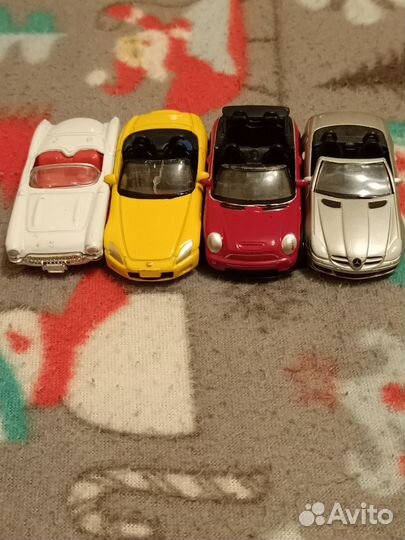 Машинки hot wheels