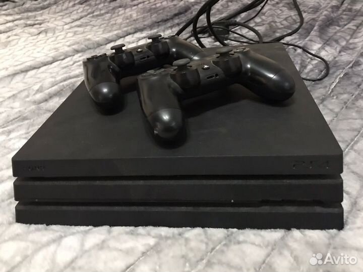 Sony playstation 4 PS4 pro 1tb с играми