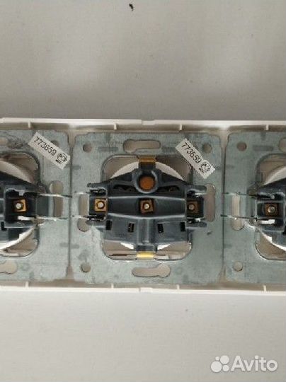 Розетки встраиваемые бу