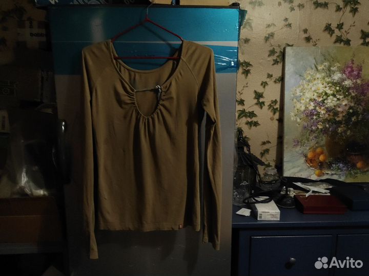 Футболка 46 есприт