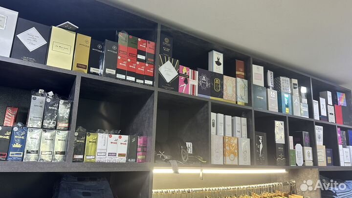 Склад брендовой одежды и обуви из турции