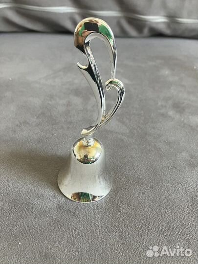 Столовый колокольчик