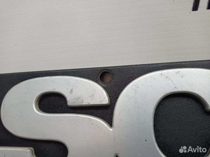 Эмблема заднего брызговика