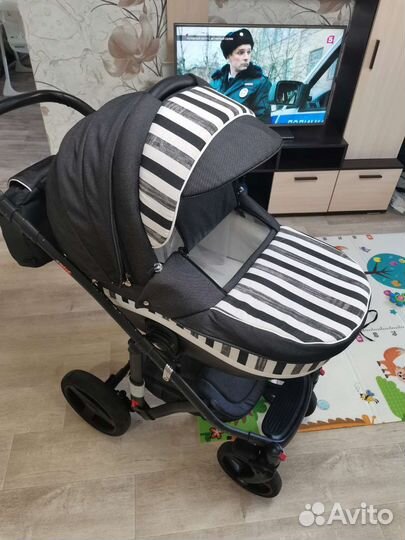 Коляска 2 в 1 adamex