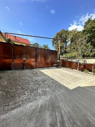 Дом 100 м² на участке 10 сот.