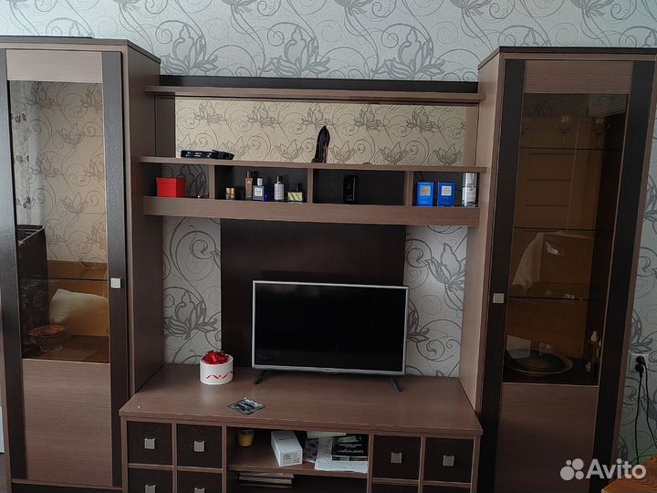 Тумба под телевизор бу