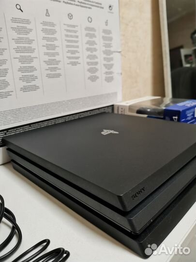 Sony Ps4 Pro 1tb 7208B 50+ игр +2 Джойстика