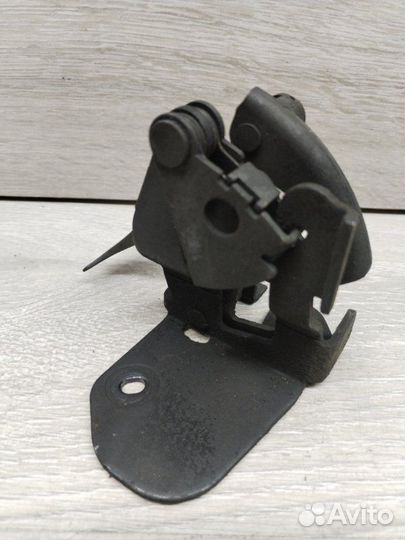 Замок капота Mercedes C-Class Coupe W203 M271 2003