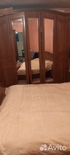 Спальный гарнитур бу