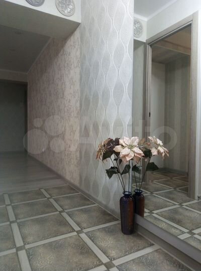 3-к. квартира, 63 м², 3/9 эт.