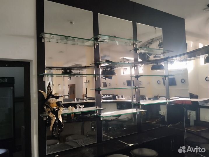 Барная стойка с мойкой