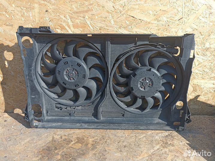 Вентилятор радиатора Audi A8 D3