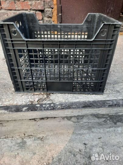 Пластиковые ящики для хранения бу