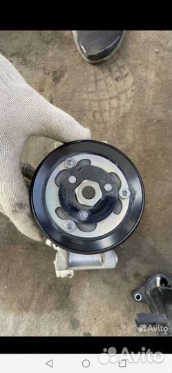 Компрессор кондиционера.,шкода октавиа а7