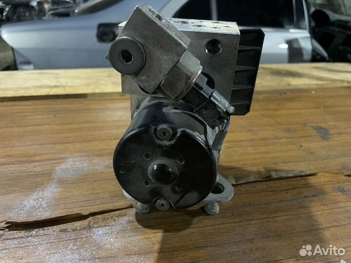 Блок abs mercedes w210