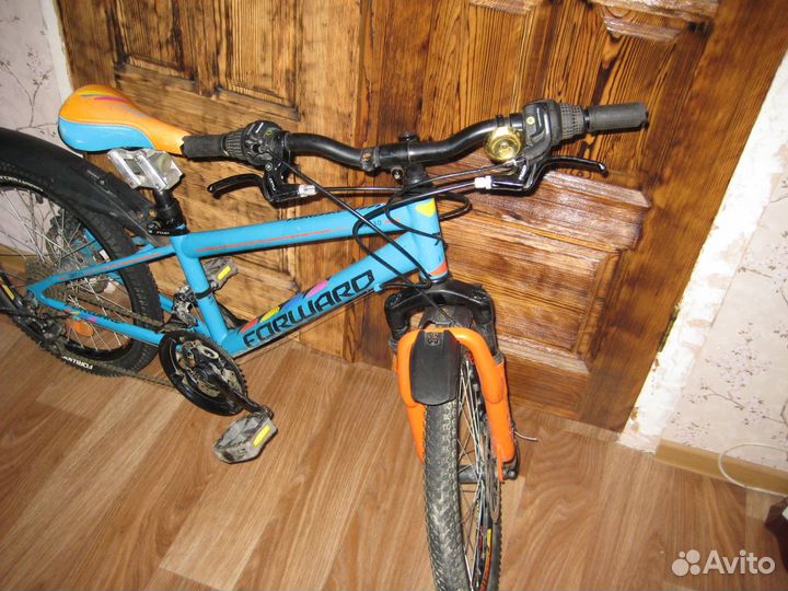 Велосипед горный подростковый 20