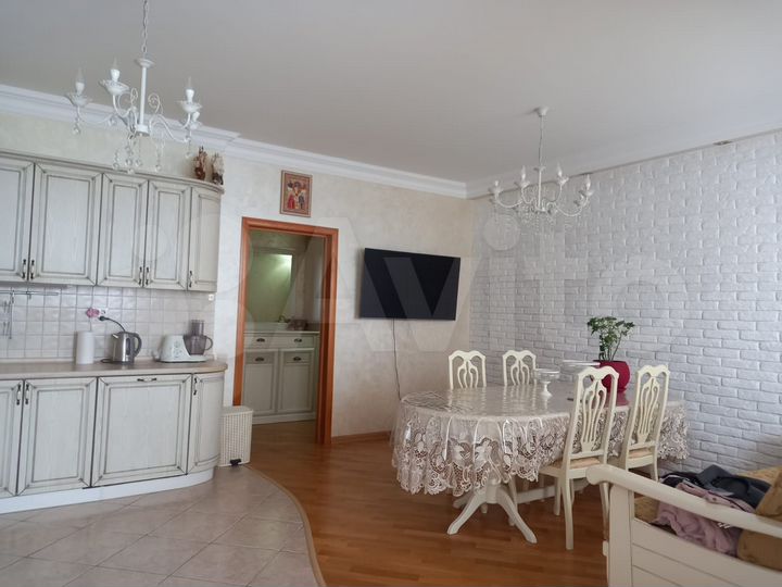 2-к. квартира, 62,8 м², 3/5 эт.