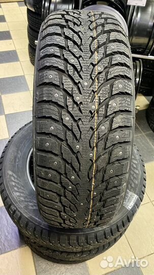 Nokian Tyres Hakkapeliitta 9 235/55 R17 103T