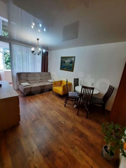 2-к. квартира, 48 м², 3/5 эт.