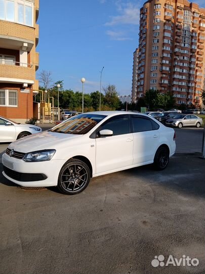 Volkswagen Polo 1.6 МТ, 2014, 240 000 км