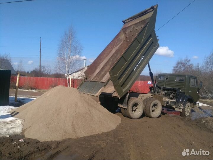 Доставка:песок,щебень,отсев,чернозем,торф,навоз