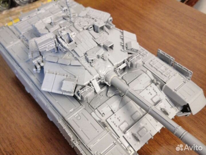 Сборная модель танка Т-90А