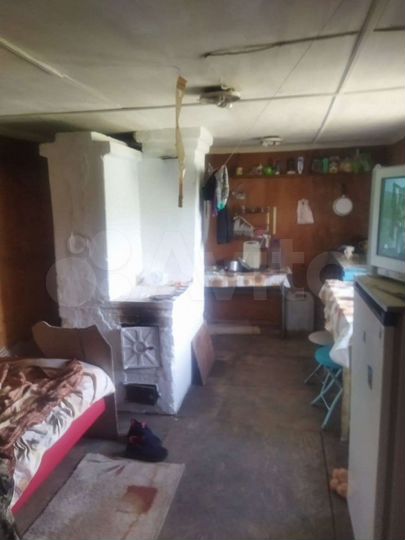 Дом 29,5 м² на участке 20 сот.