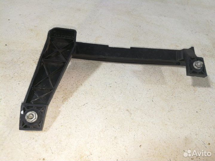 Направляющая стеклоподьёмника задняя левая