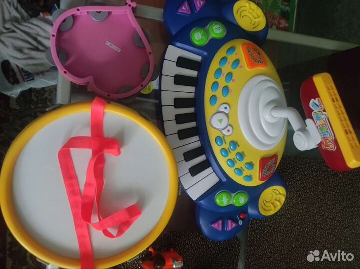 Детские игрушки, пианино барабан
