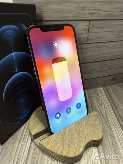 iPhone 12 Pro, 256 ГБ