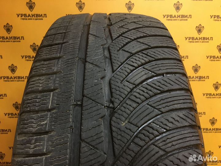 Michelin Pilot Alpin PA4 235/55 R18 104V