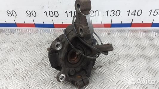 Ступица передняя правая nissan tiida C11X (CDN32N9