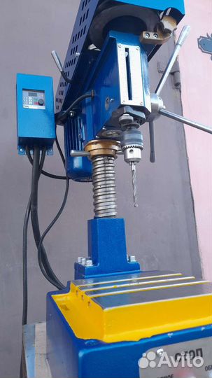 Сверлильный станок 2м112