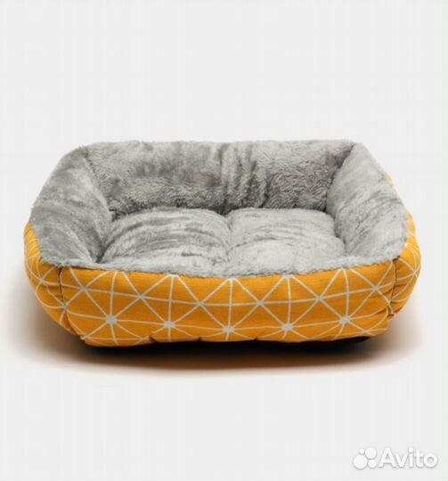 Лежанка для кошек и собак