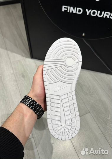 Кроссовки Air Jordan 1 Low Panda