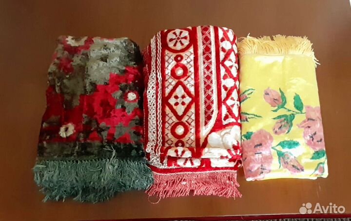 Скатерти плюшевые советского периода