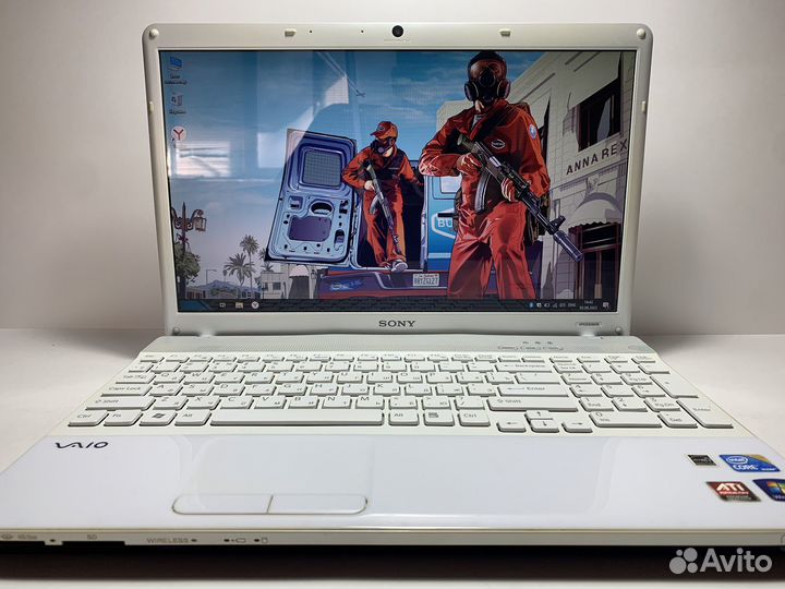 Офисный ноутбук Sony i3/4gb/ssd