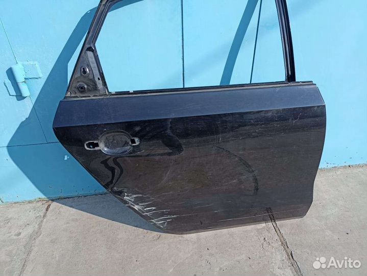 Дверь задняя правая volkswagen polo