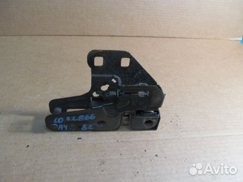 Замок капота Audi A4