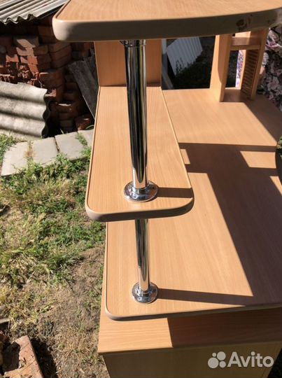 Компьютерный стол