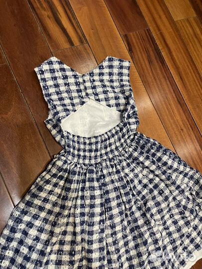 Платье нарядное р.116