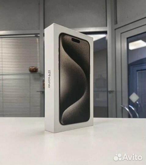 iPhone 15 Pro, 128 ГБ